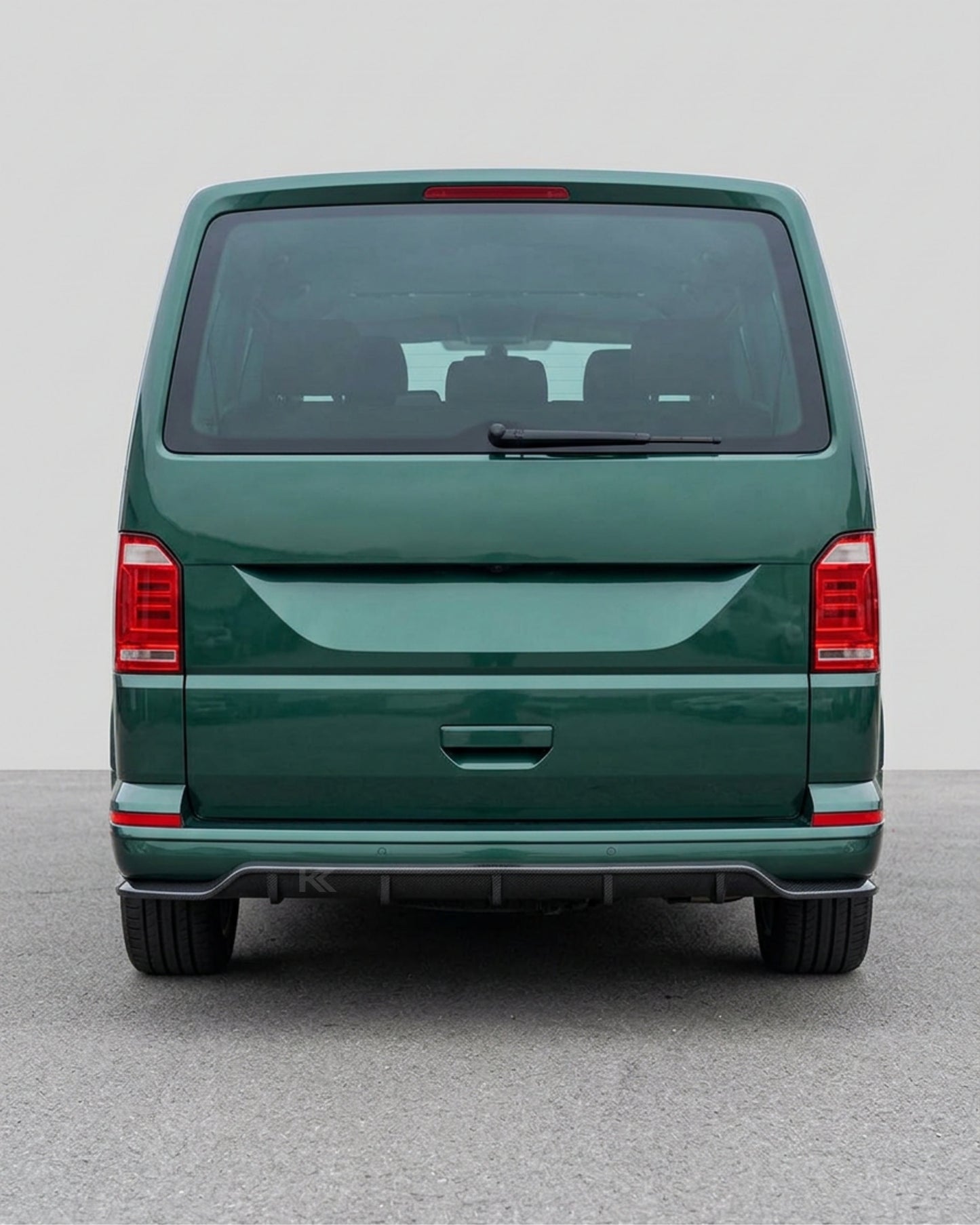 2015–2020 Volkswagen Transporter / Caravelle T6 Rear Bumper Lip Extension – Carbon Fiber