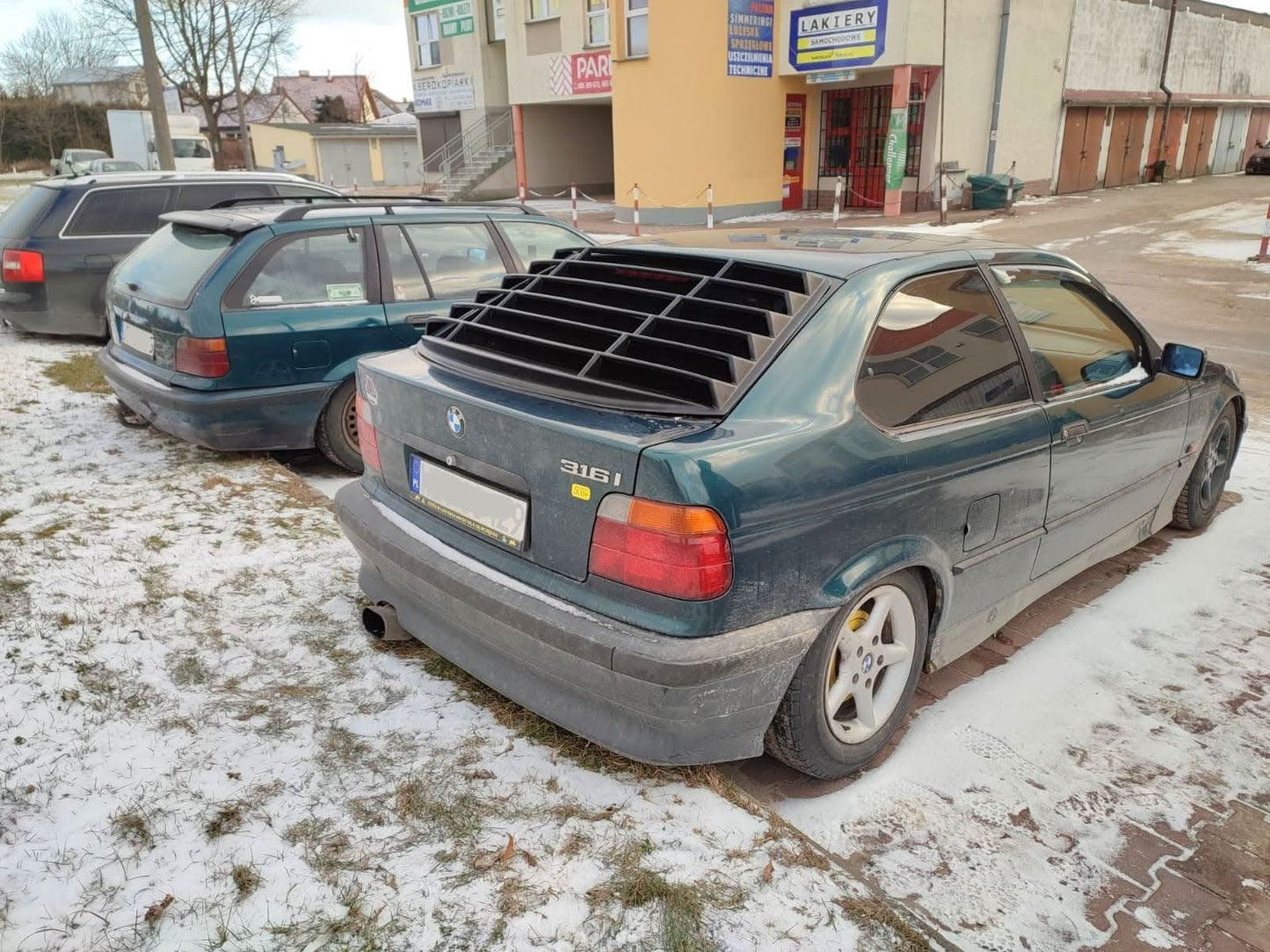 BMW E36 Compact Series 3 Black Back Windshield Louvers (1992 - 1999)