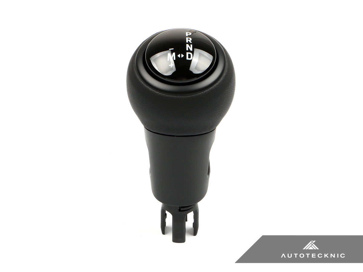 AutoTecknic GT4-Inspired Shift Knob - Porsche Macan (95B) 2015-2024