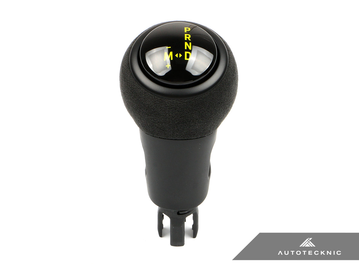 AutoTecknic GT4-Inspired Shift Knob - Porsche Macan (95B) 2015-2024