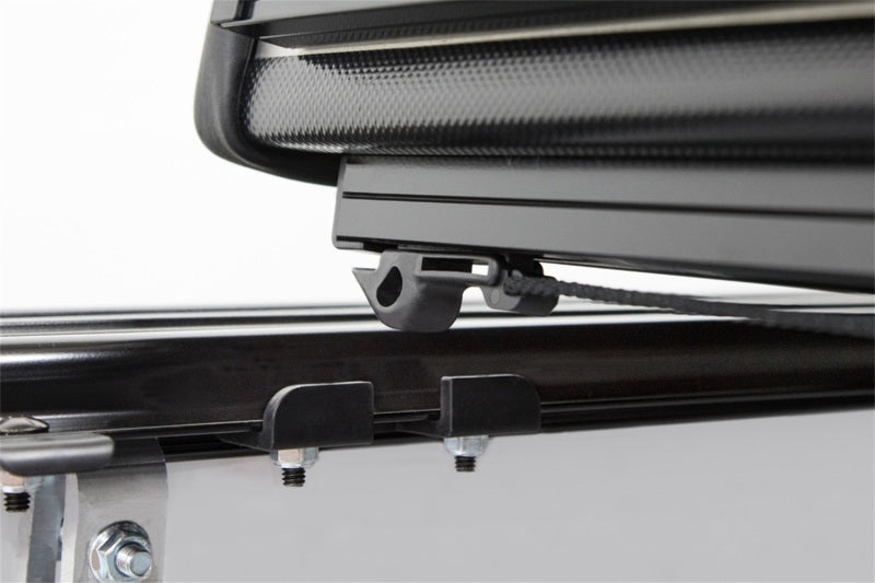 Access LOMAX Professional Series Tri-Fold Cover 2019+ Chevy/GMC Full Size 1500 5ft 8in Box B0020079