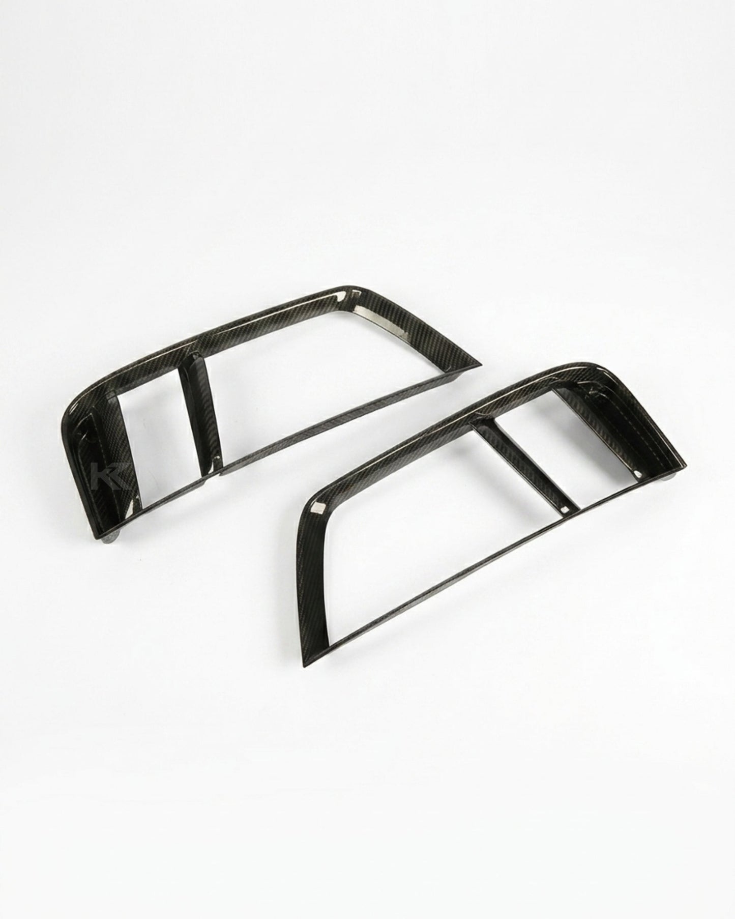 2016–2018 Audi R8 V10 & V10 Plus Coupe Rear Bumper Vent Covers – Carbon Fiber