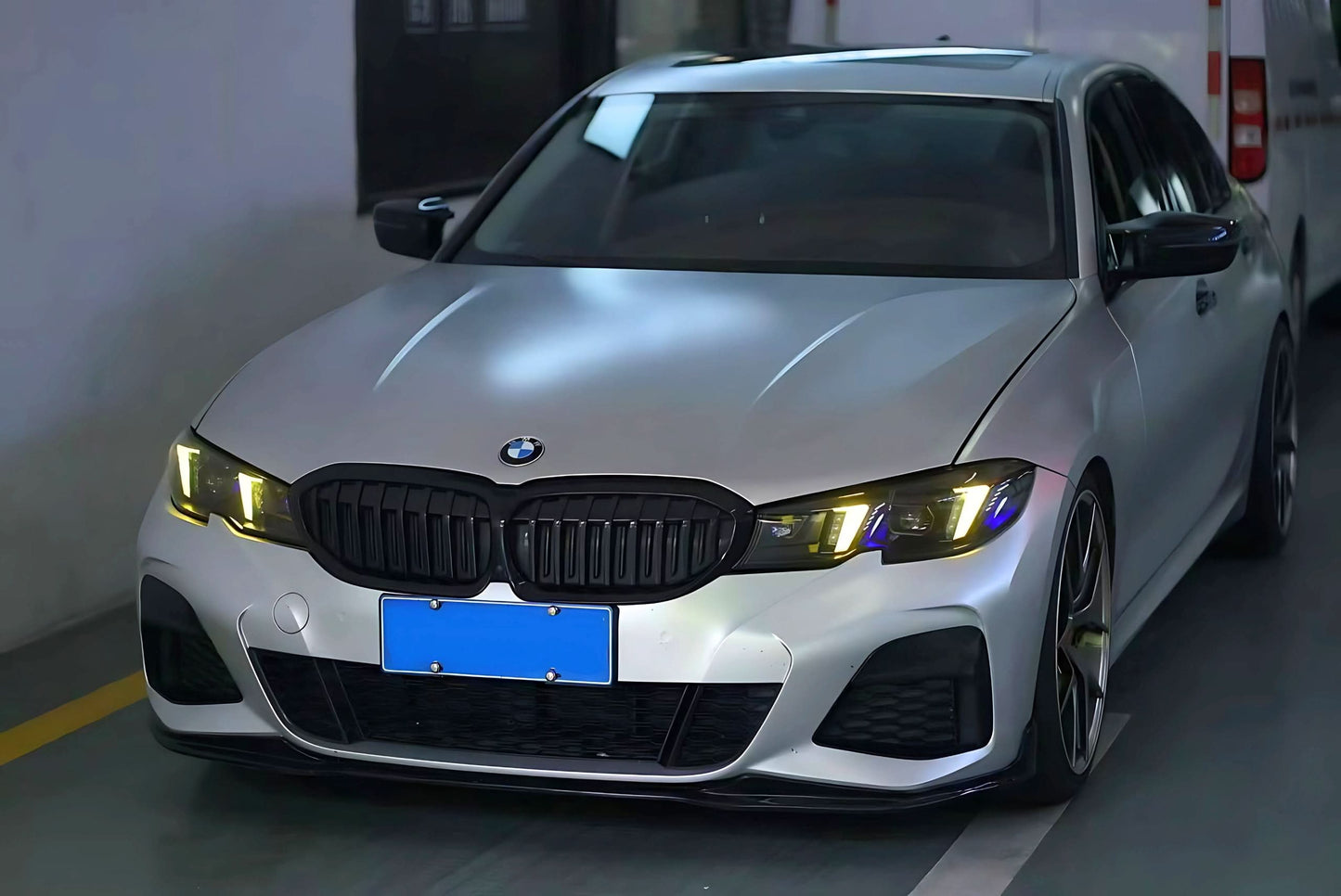 2019+ BMW 3 Series G20 / G28 Snake Eye Style Sequential LED Headlights – Pre-LCI & LCI