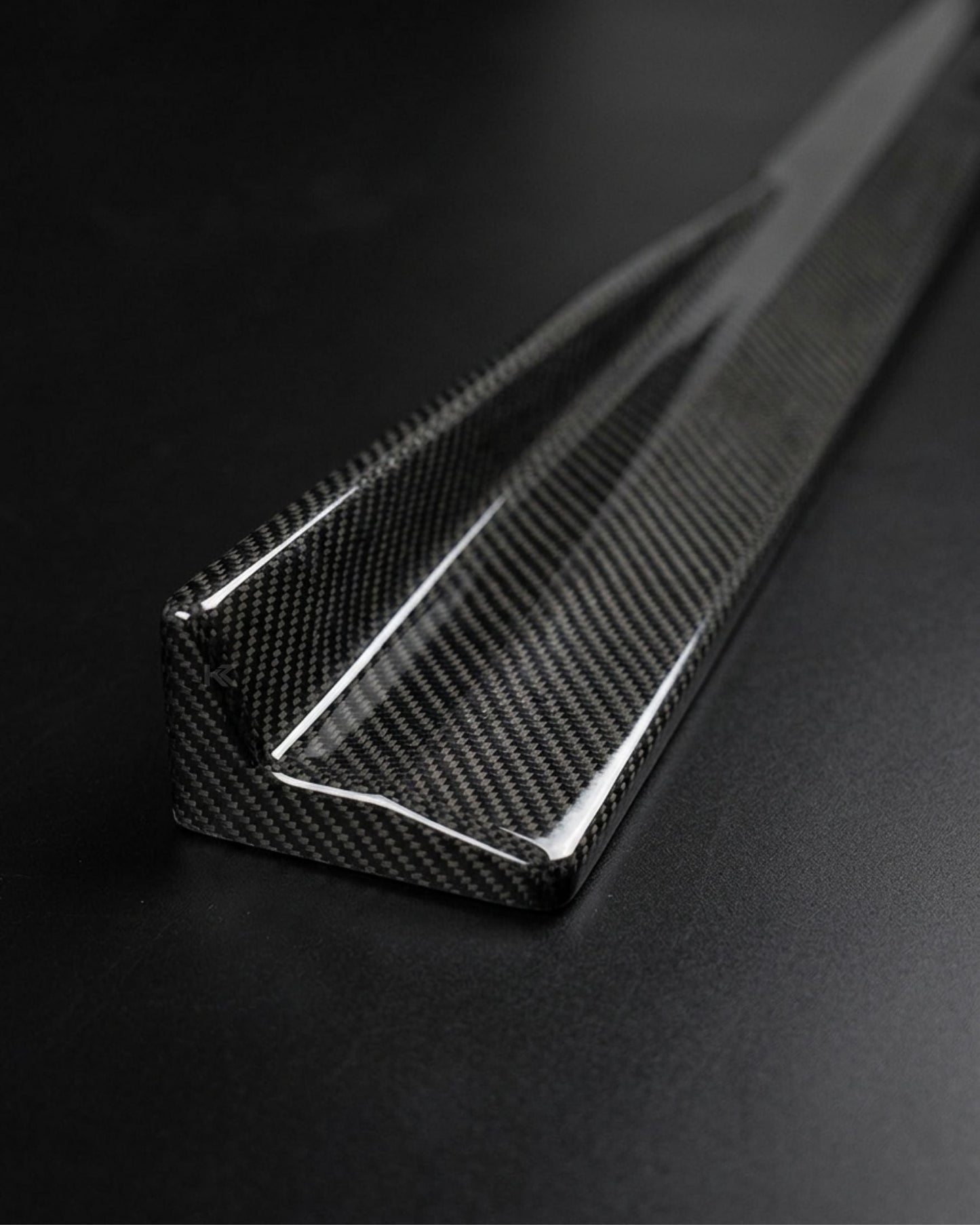 2008–2011 Audi TT 8J MK2 Coupe Side Skirt Extensions – Carbon Fiber