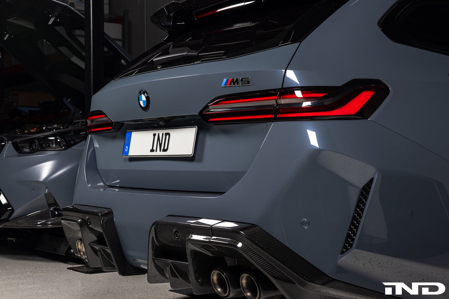 [Add On] BMW Magnetic Rear License Plate Mount - Europe
