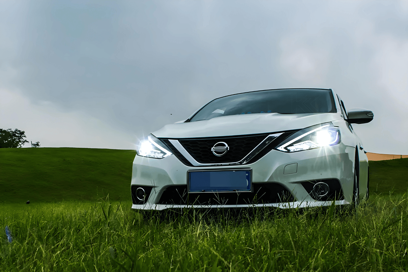 Nissan Sylphy/Sentra LED Projector Headlights (2016 - 2018)
