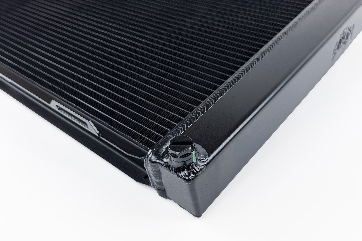 BMW E2X M5/M6 High-Performance Radiator
