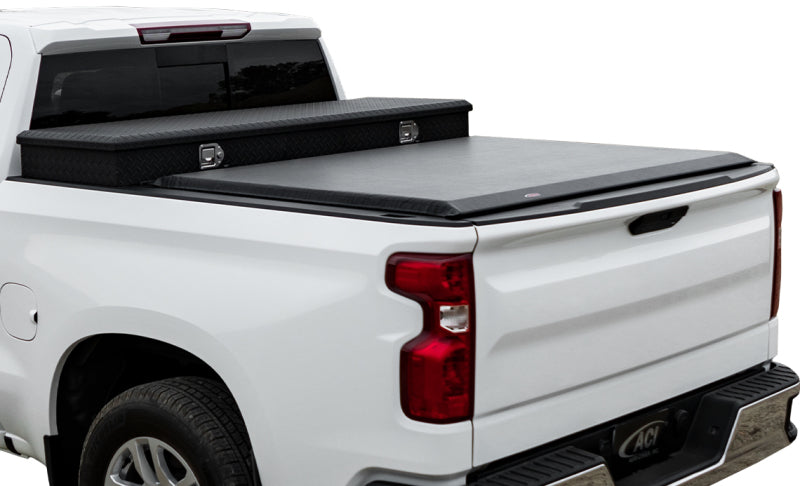 Access Toolbox 14+ Chevy/GMC Full Size 1500 5ft 8in Bed Roll-Up Cover 62319