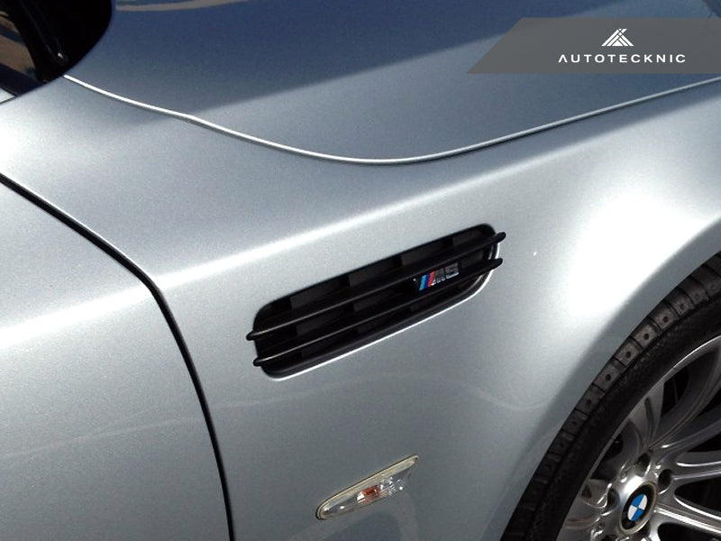 AutoTecknic Replacement Glazing Black Fender Gills - E60 M5 Sedan / E61 M5 Wagon