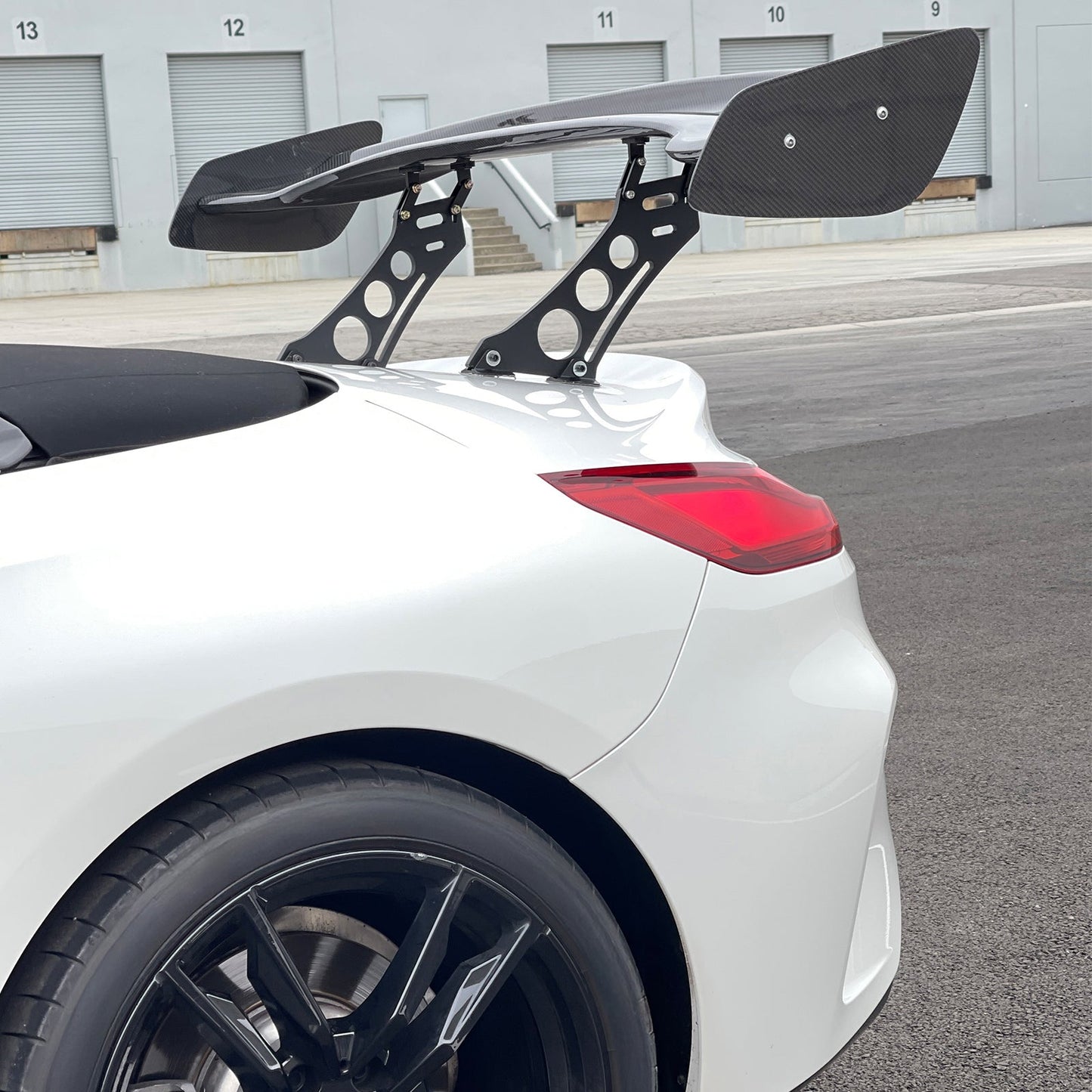 57'' 12" Height Drag Trunk Spoiler V2 Side Plates V5 Legs Carbon Fiber