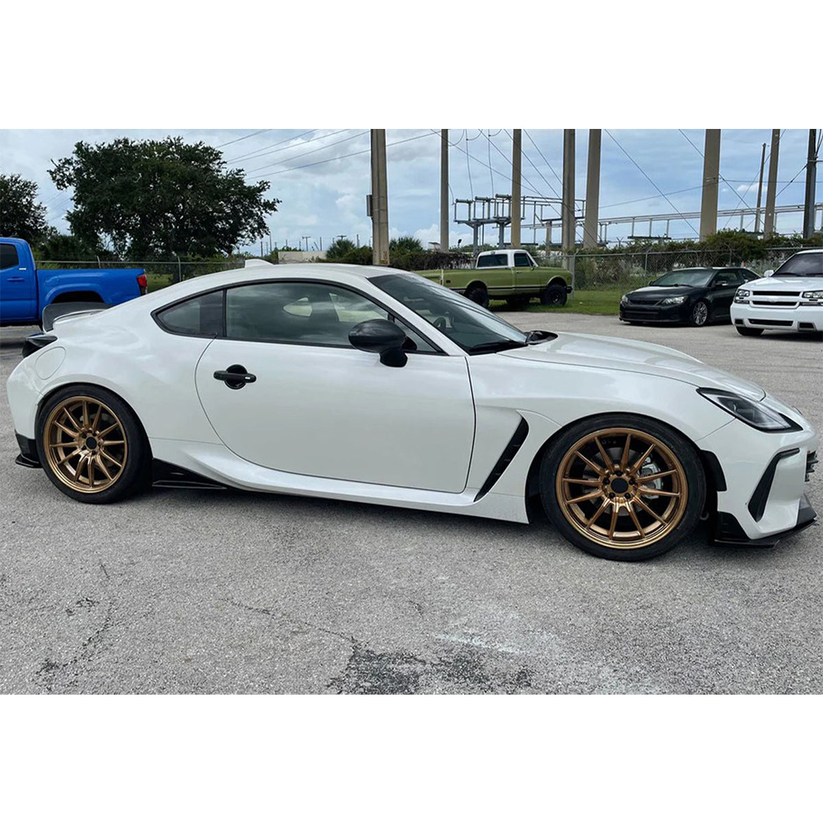 2022-2025 Subaru BRZ Front Lip+ Rear Diffuser+ Side Skirts Strakes