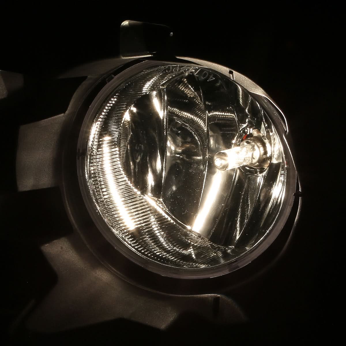 2013-2016 Toyota RAV4 Fog Lights w/ Switch - Clear H16 Bulb
