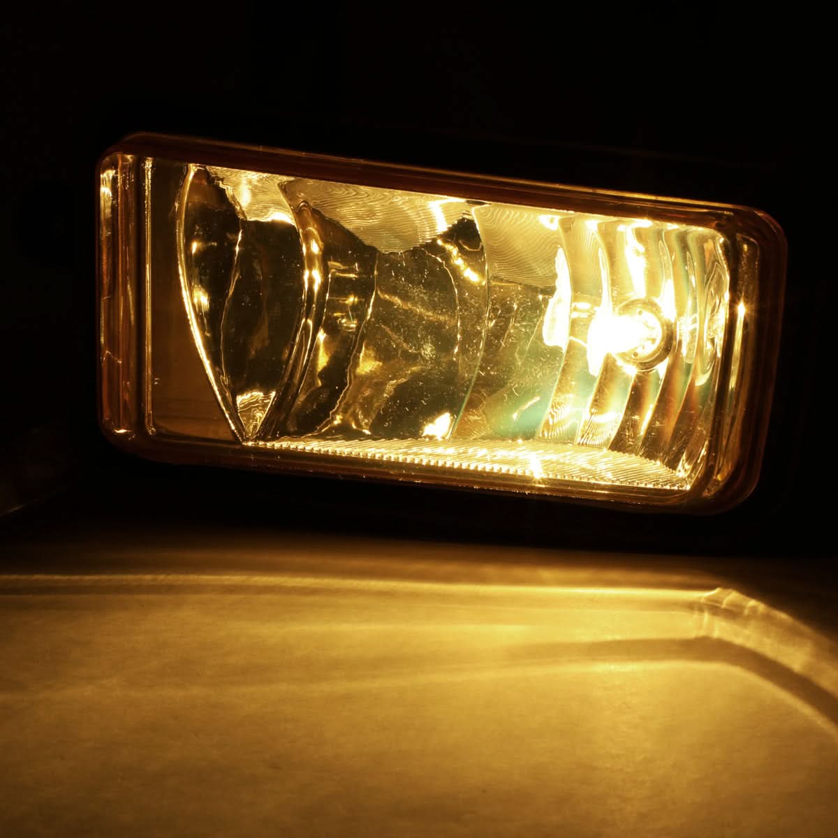 15-20 Chevrolet Tahoe Suburban Fog Lights with Switch Chrome Bezel
