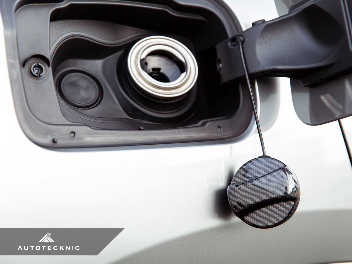 AutoTecknic Dry Carbon Competition Fuel Cap Cover - F22 2-Series