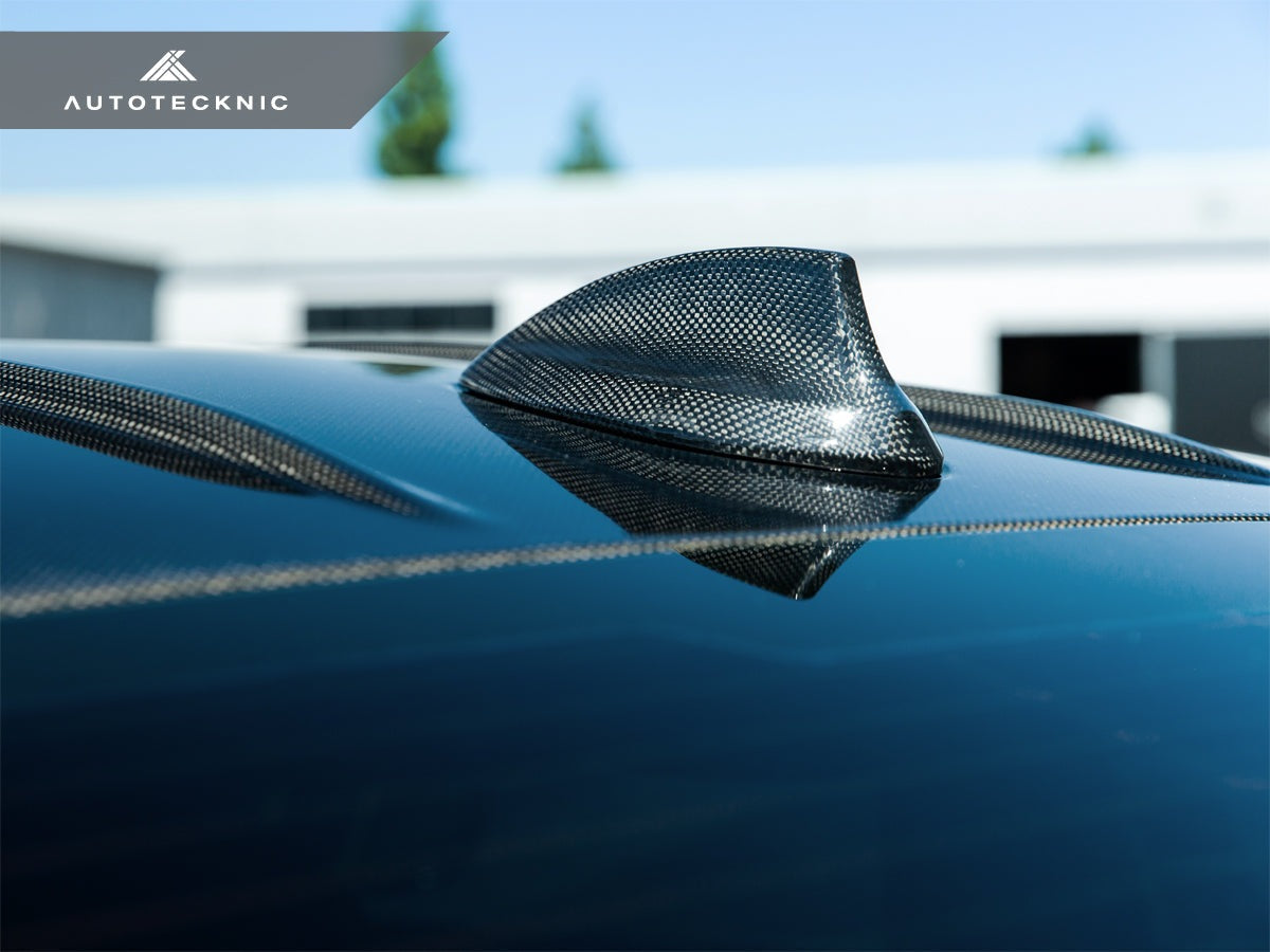 AutoTecknic Dry Carbon Roof Antenna Cover - G82 M4