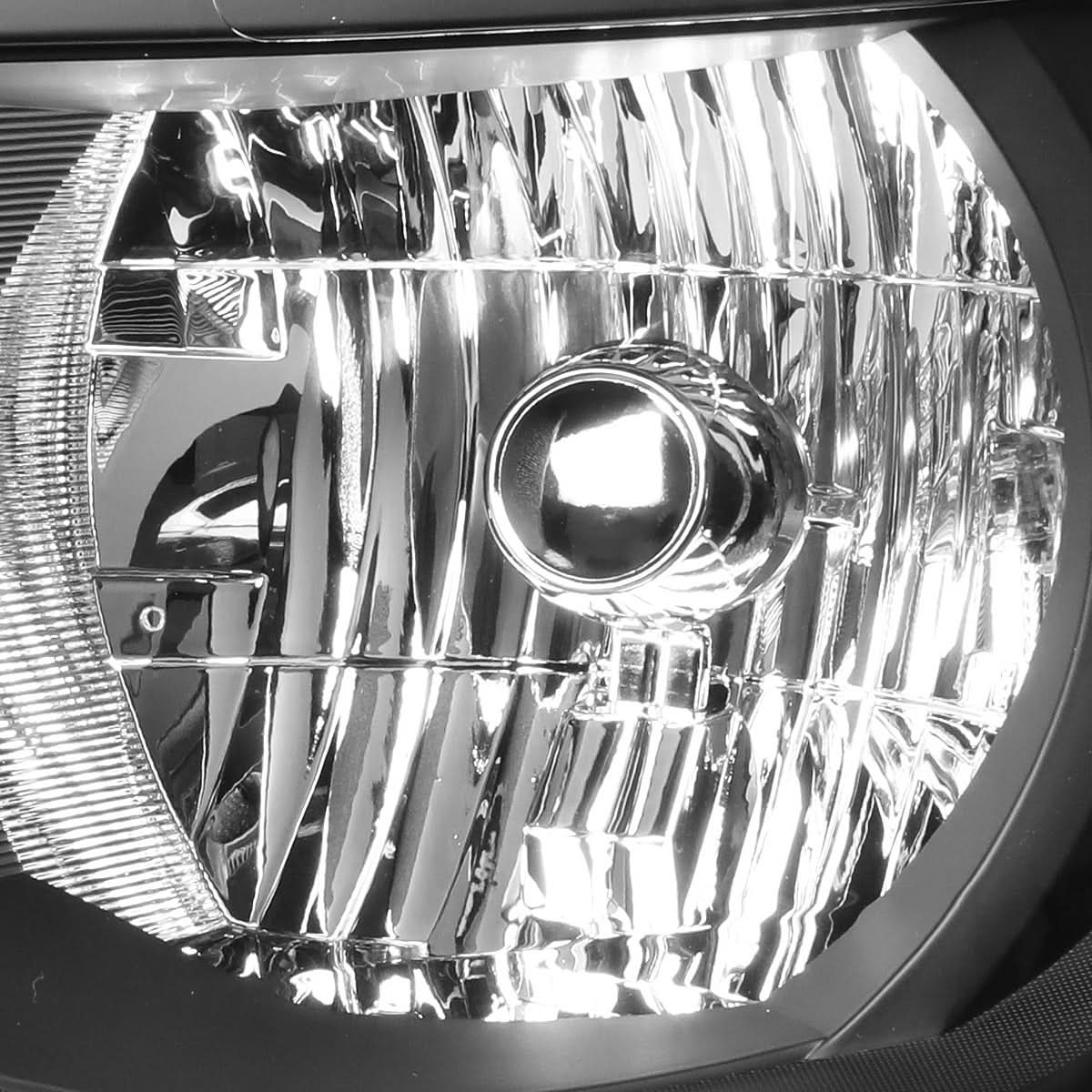 2015-2017 Chevrolet Colorado Black Housing Clear Corner Headlights