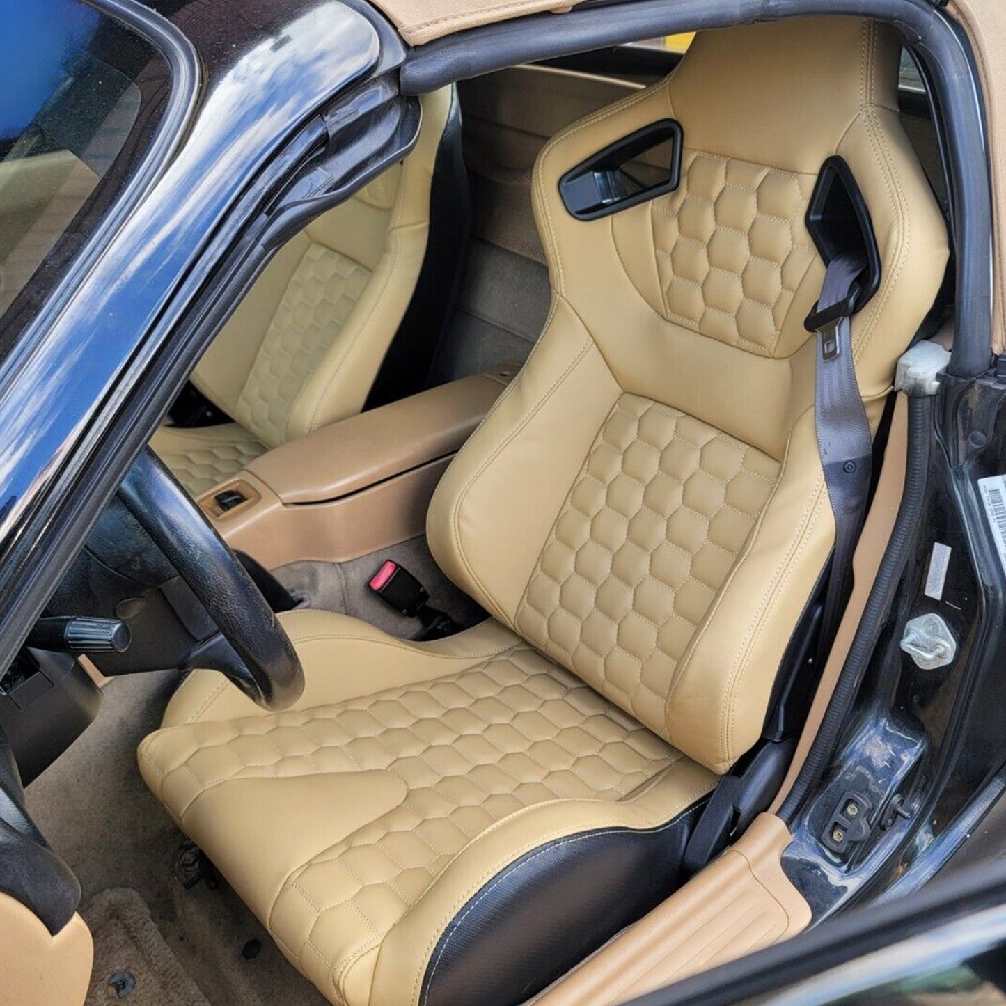 Universal X2 Reclinable Honeycomb Racing Seat + Dual Slider PU Leather