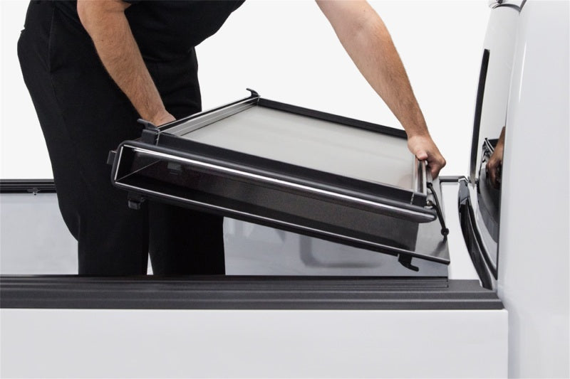 Access LOMAX Professional Series Tri-Fold Cover 2019+ Chevy/GMC Full Size 1500 5ft 8in Box B0020079