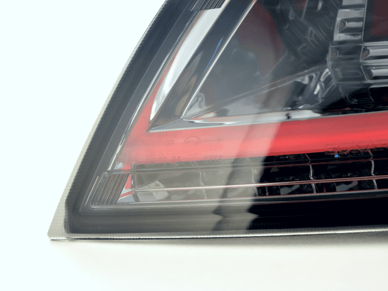 Audi TT 8J Black Dynamic LED Tail Lights (2006-2014)