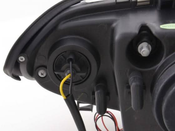 BMW 3-series E46 Sedan/Touring Black Angel Eyes Headlight Set (2002-2005)