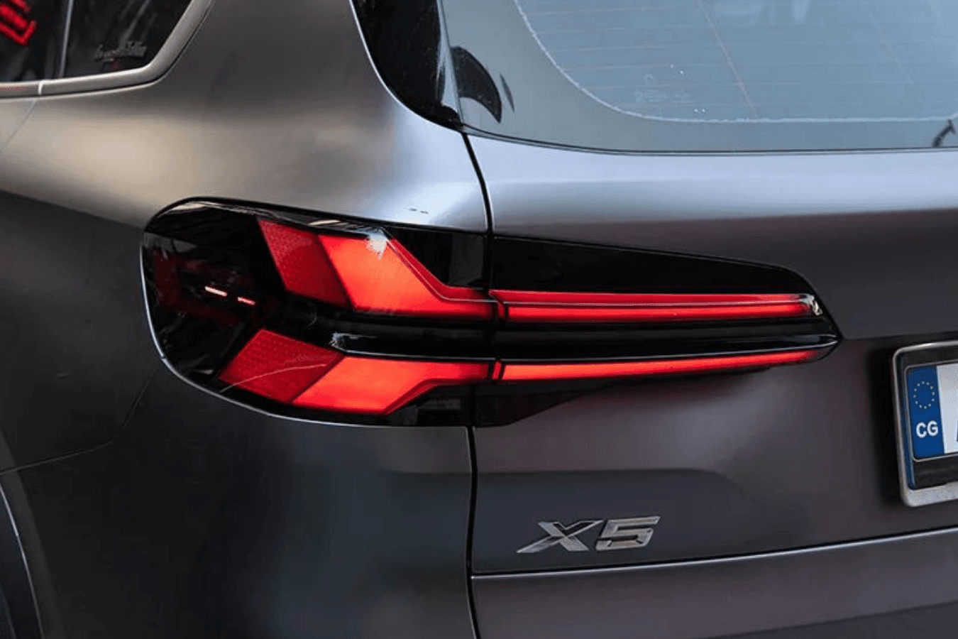 BMW X5 G05 "LCI Style" Upgrade DRL Tail Lights (2019 - 2024)