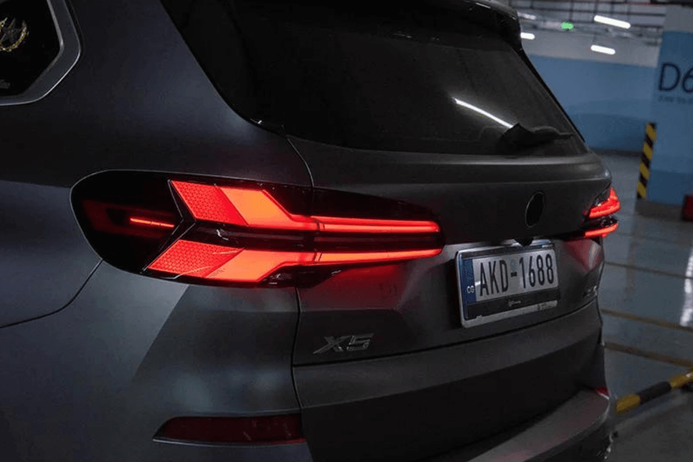 BMW X5 G05 "LCI Style" Upgrade DRL Tail Lights (2019 - 2024)