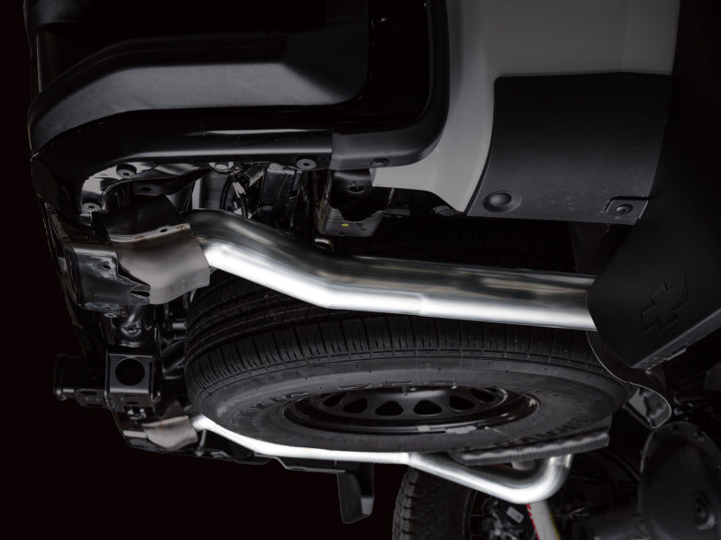 AWE Tuning AWE 4th Gen GM 1500 5.3L 0FG Catback Split Rear Exit (w/ Bumper Cutouts) - OE Tips 3015-31200