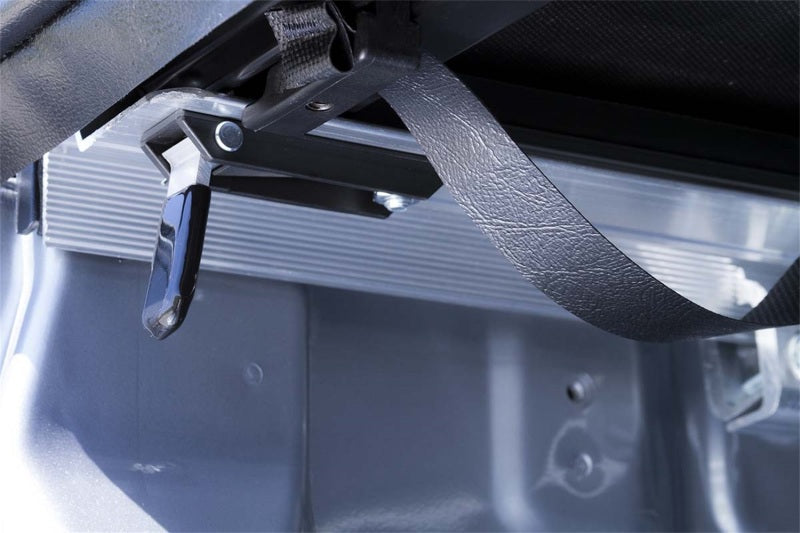 Access Tonnosport 99-06 Chevy/GMC Full Size 6ft 6in Stepside Bed (Bolt On) Roll-Up Cover 22020209