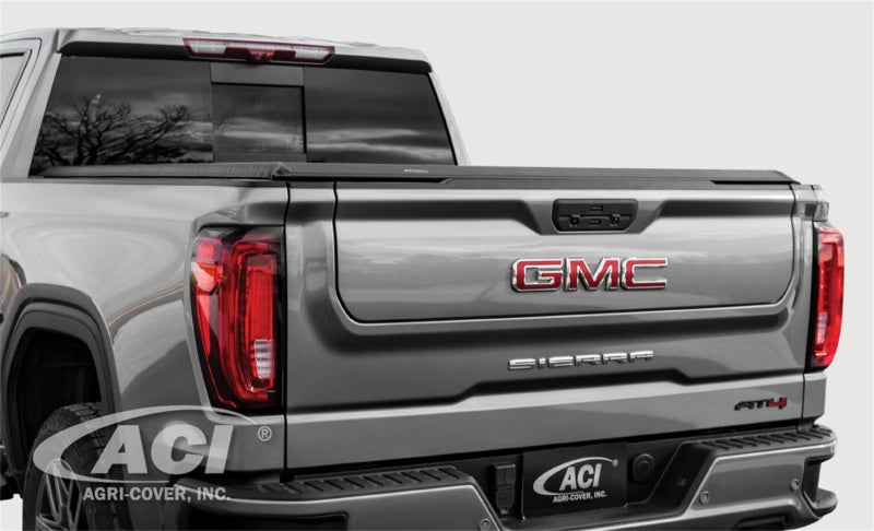 Access LOMAX Professional Series Tri-Fold Cover 2019+ Chevy/GMC Full Size 1500 5ft 8in Box B0020079