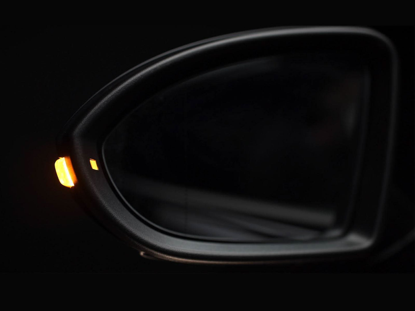 OSRAM LEDriving® dynamic LED mirror indicators VW Golf 6 Touran 1